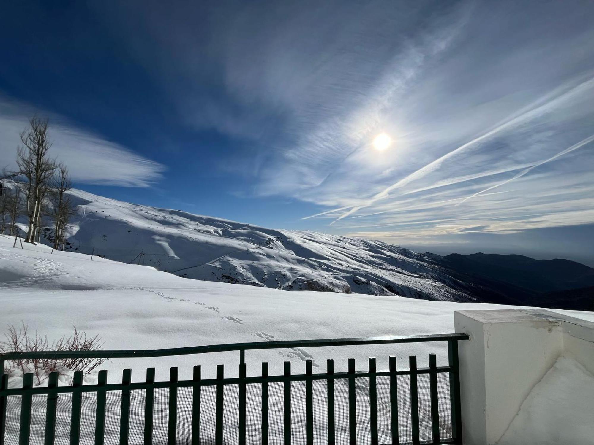 The Snow Con Parking, Wifi Y Terraza Appartement *